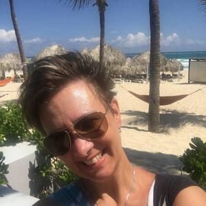 Meet your Posher, Beth